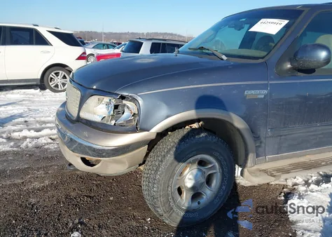 2002 Ford Expedition Eddie Bauer z USA, uszkodzony, nr VIN 1FMFU18L42LA40145